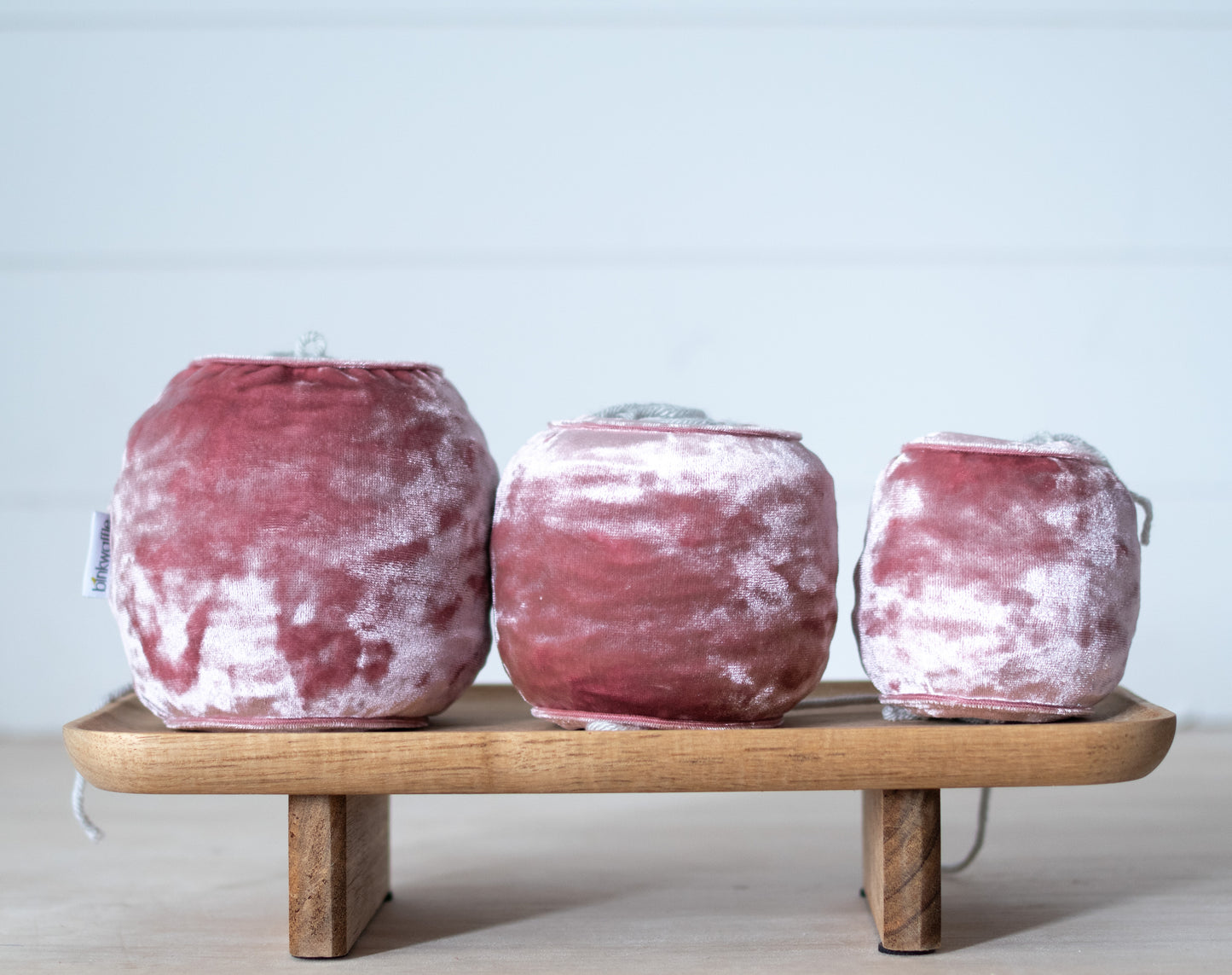 Blush Velvet COZY CAKES
