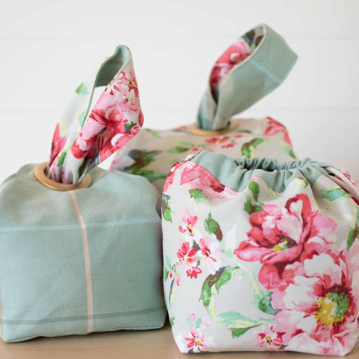 Cottage Rose  — Drawstring Project Bags