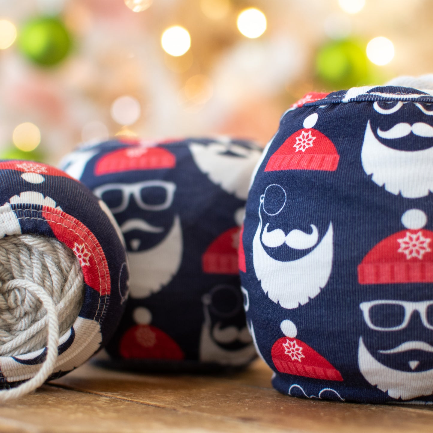Dapper Santa COZY CAKES